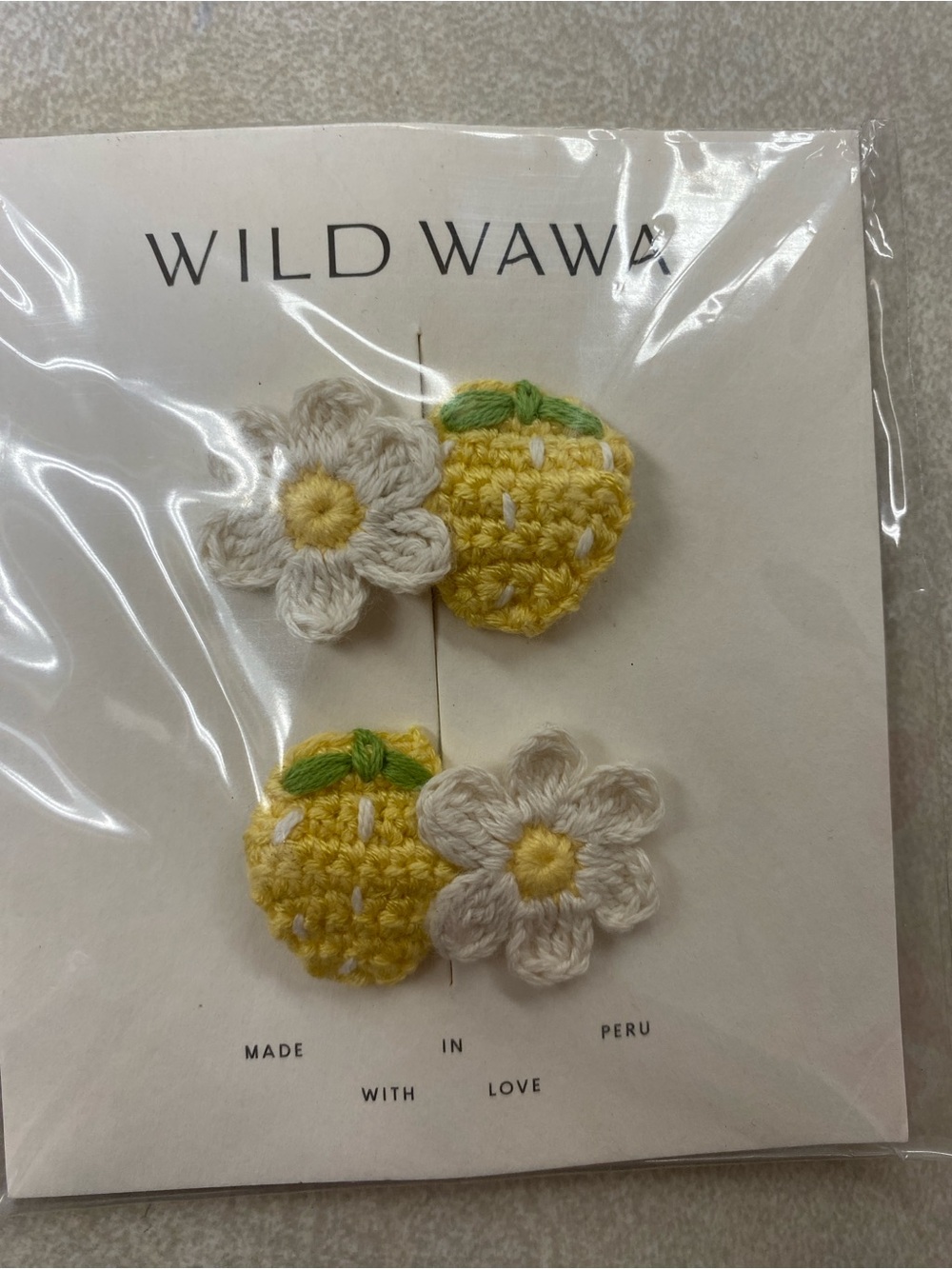 Wild Wawa Lemon Twist Hair Clips / NIB